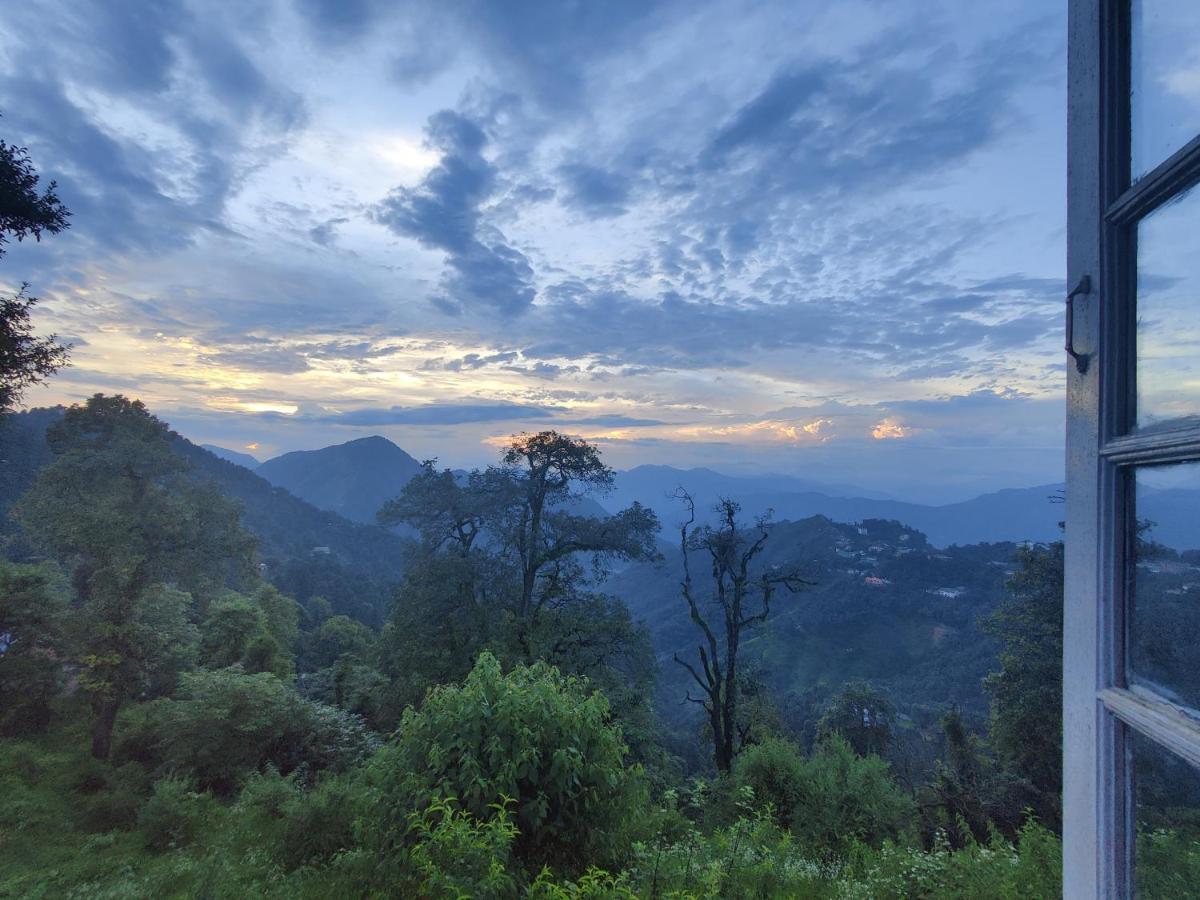 Chateau De Tatli - Hilltop - Dehradun Eksteriør bilde