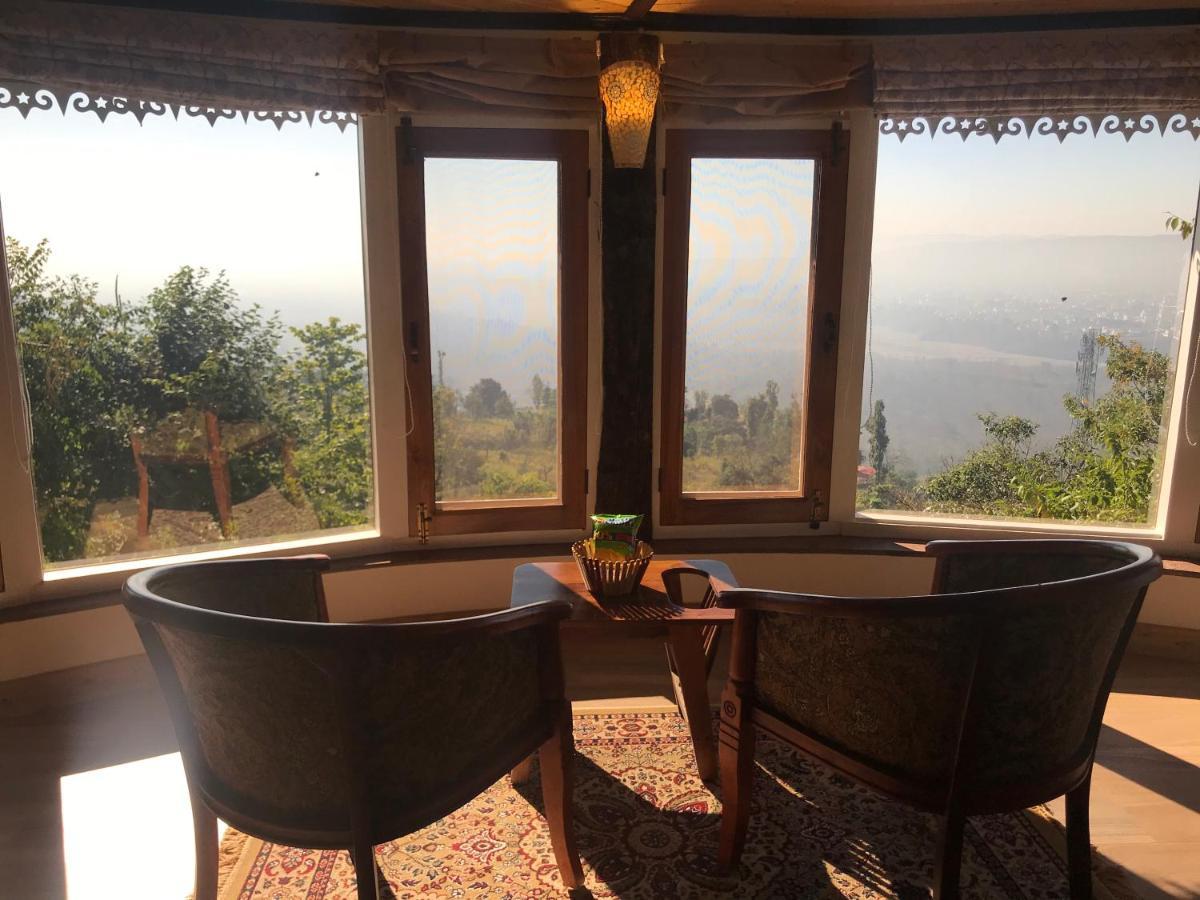Chateau De Tatli - Hilltop - Dehradun Eksteriør bilde